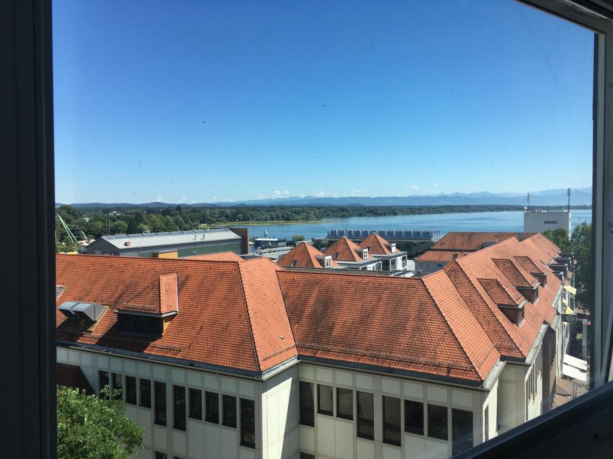 Liebevoll Renoviertes Apartment Mit Panoramablick フリードリヒスハーフェン エクステリア 写真